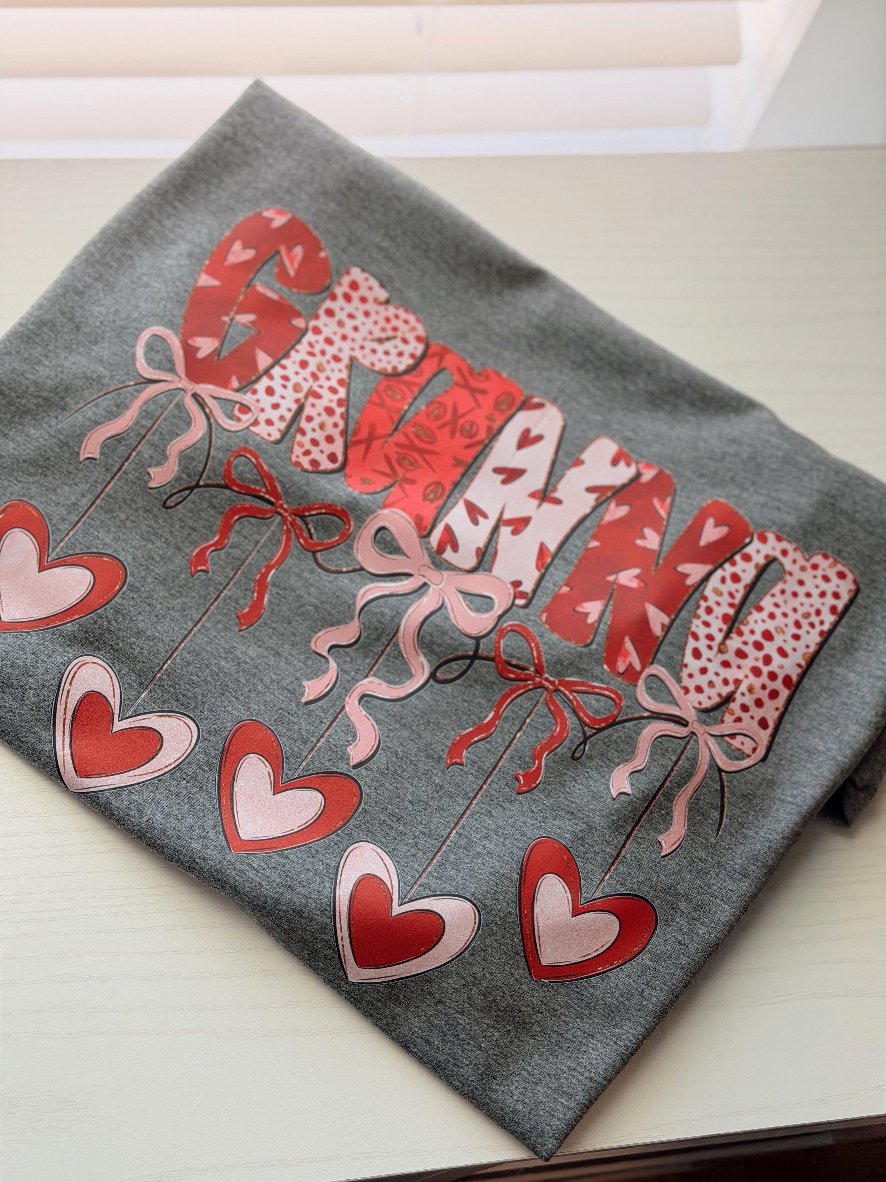 Granna Love Tee